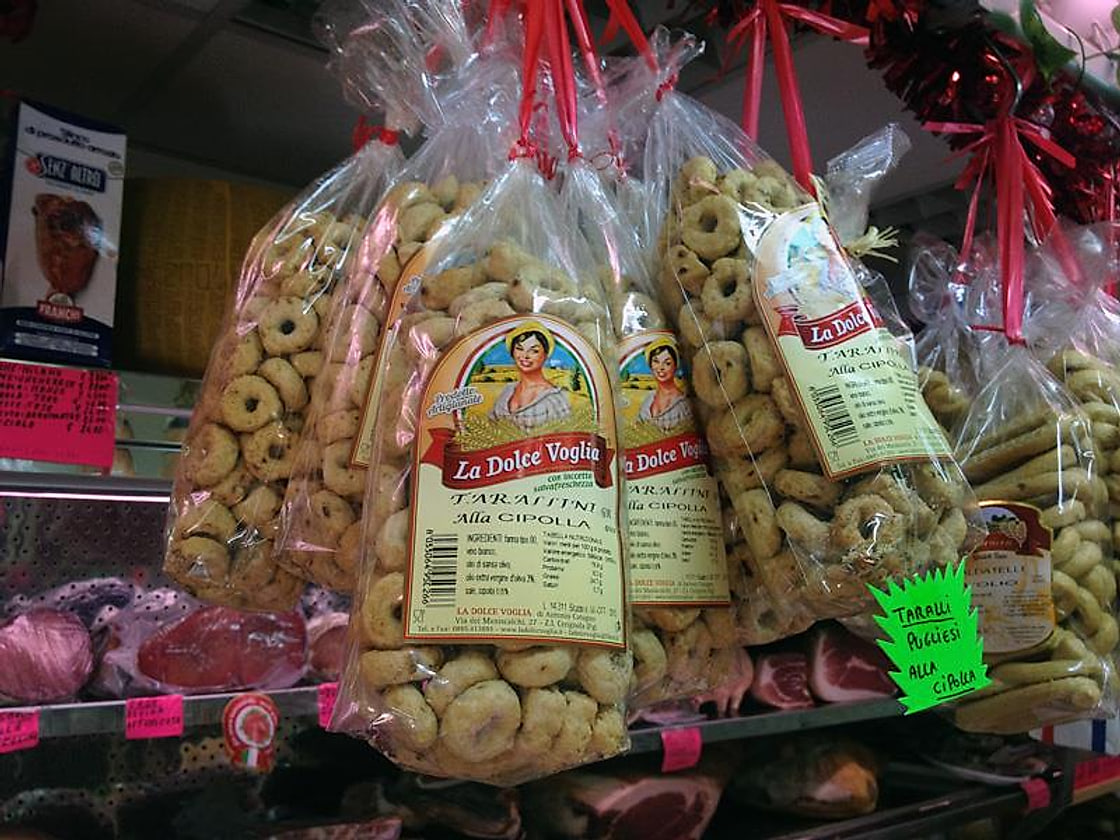 Taralli e biscotteria confezionata