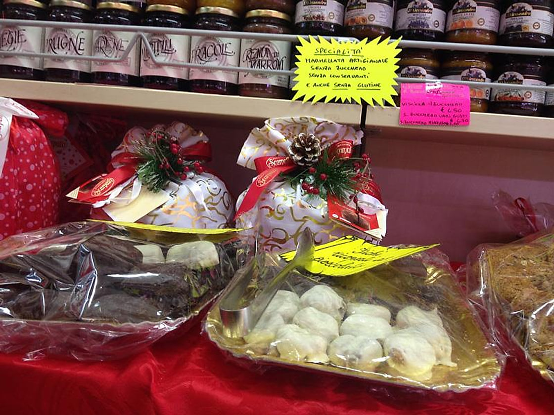 Confezioni regalo preparate per le feste